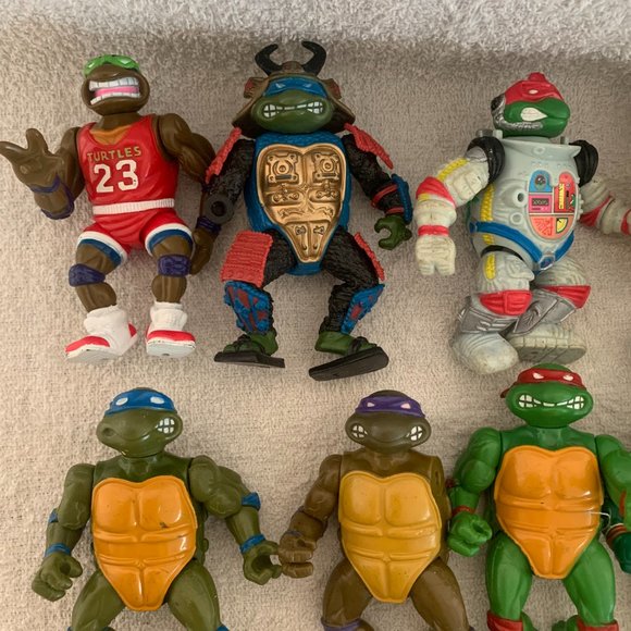 Vintage Teenage Mutant Ninja Turtles Action Figures - Picture 3 of 14